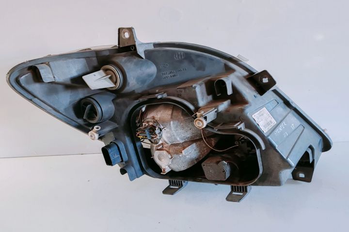 Far stanga A9068200361 Mercedes-Benz Sprinter a 2-a generatie 906