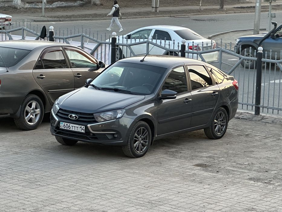 Лада Гранта FL