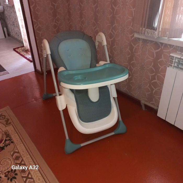 Стульчик детский для кормления