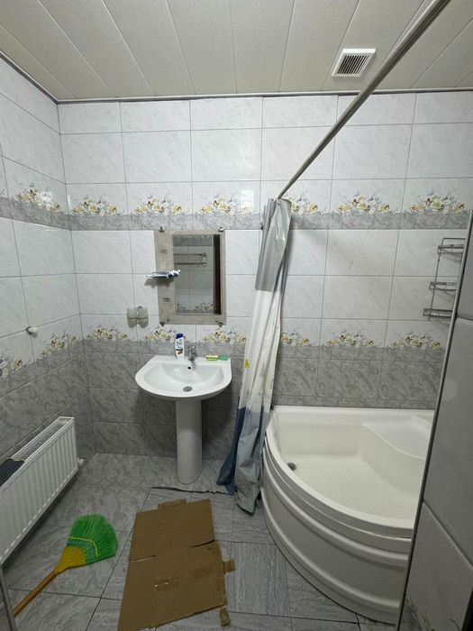 Titovada 2 xona kvartira ijaraga beriladi