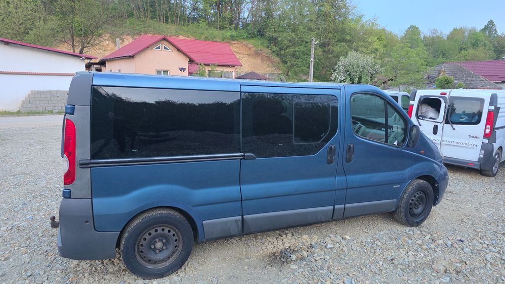 Opel vivaro motor 2.5