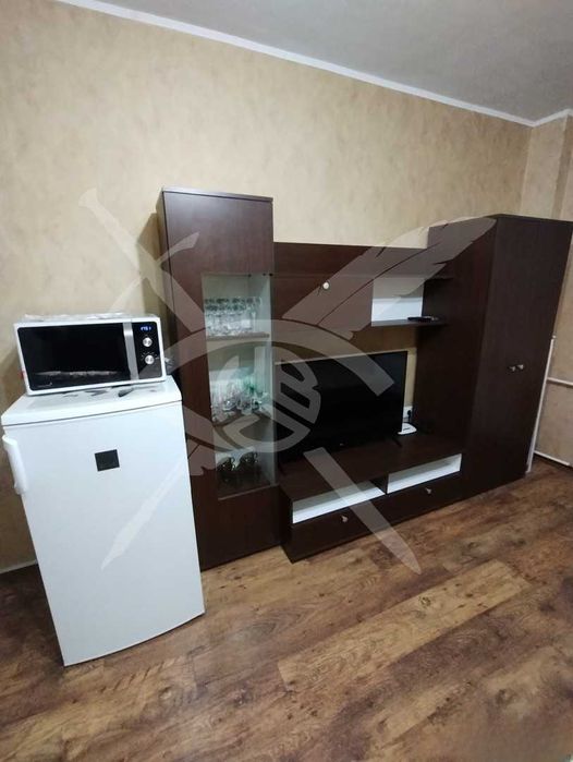 Дава се под наем Едностаен апартамент в София, Люлин 7 - 27 кв.м за 398.82 € - Снимка #1