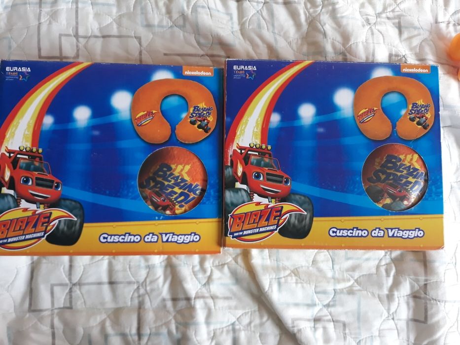 Възглавнички за път Blaze