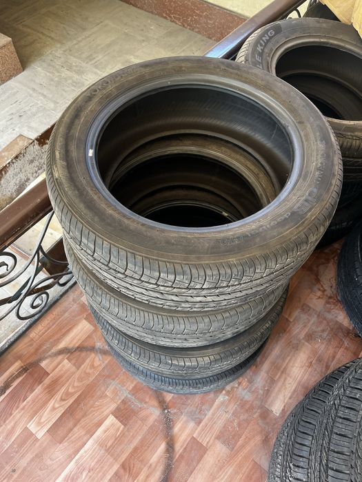 Yokohama 215/55R17