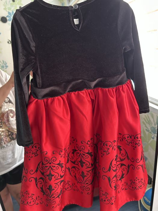 Рокля за момиче размер 98