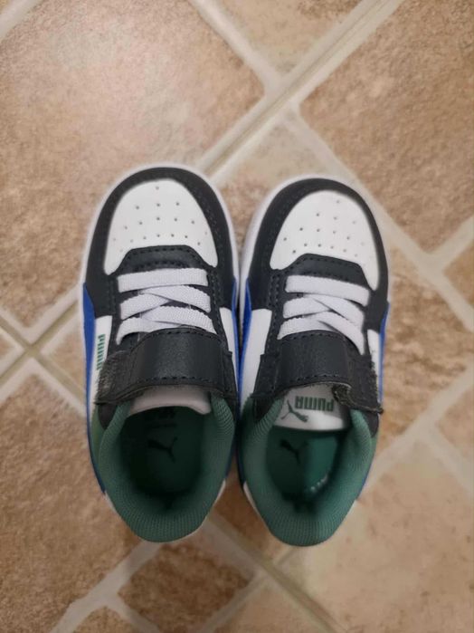 Като НОВИ детски маратонки Puma