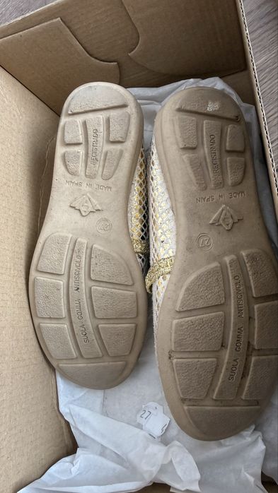 Детская обувь- туфельки, кроссы