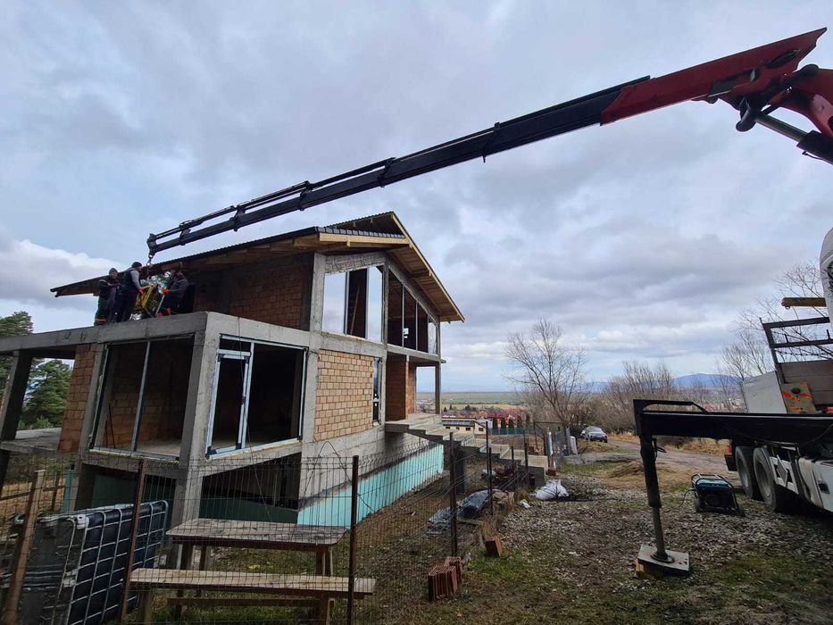 Inchiriez macara si automacara Brasov