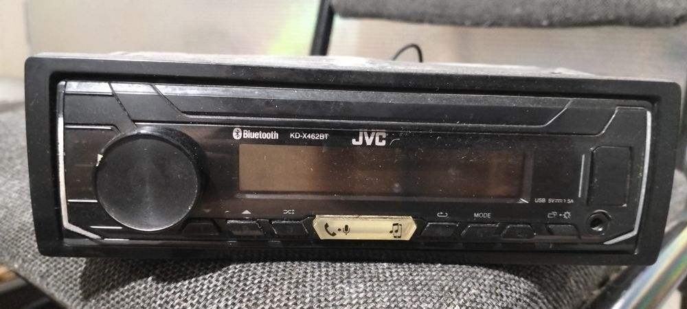 Автомагнитола JVC с блютузом