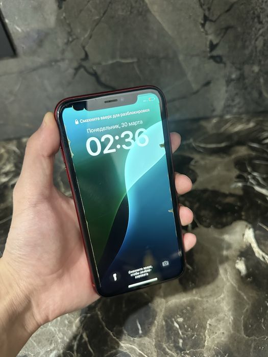 iPhone xr 64гб красный