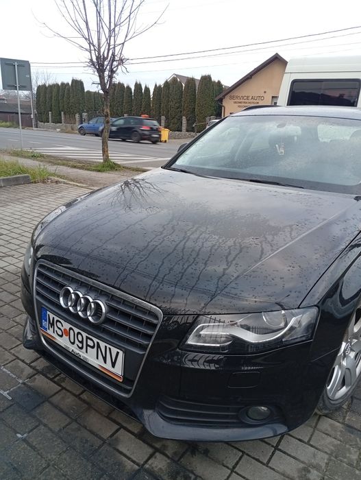 Audi A4 anul 2009