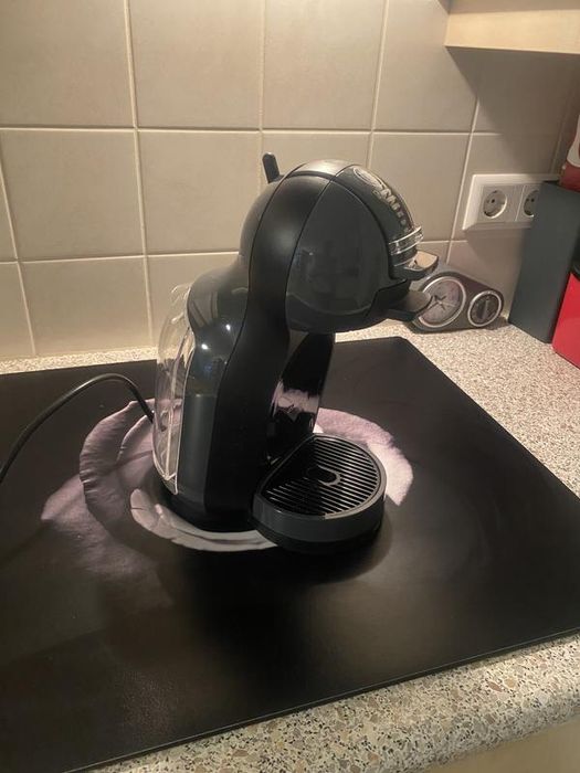 Nescafe Dolce Gusto KRUPS KP123810 - Black