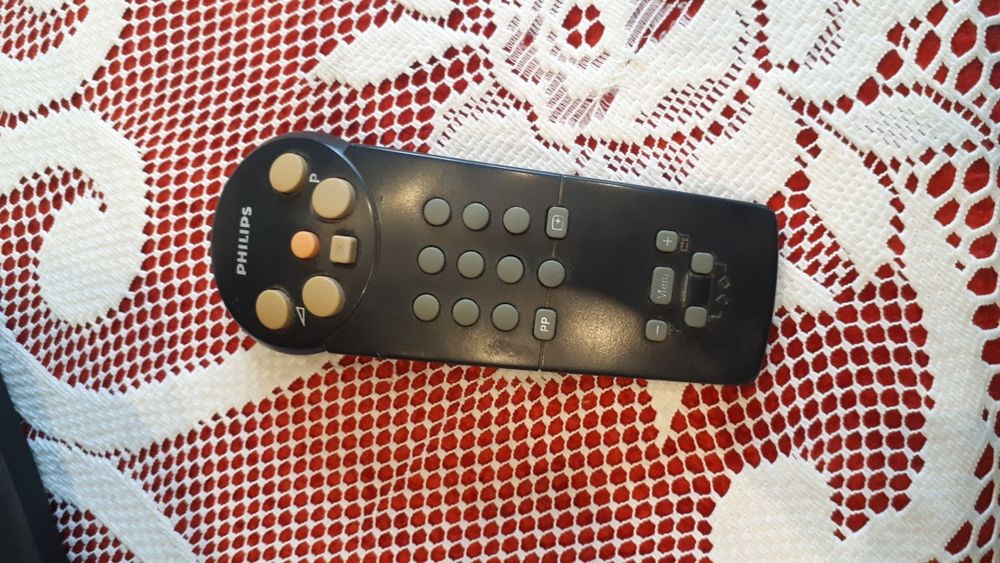 Телевизор Philips 14