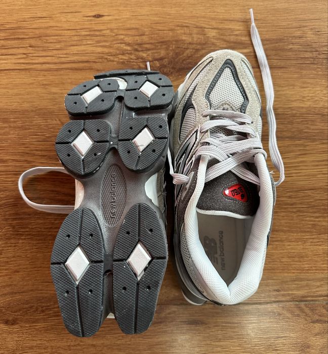 Мъжки маратонки New Balance 9060 в сиво