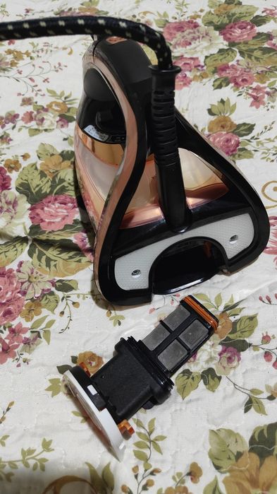 Fier de calcat Tefal Ultimate Pure 3200W anti calc, 260gr