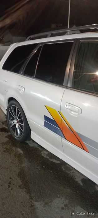 Митсубиси легнум