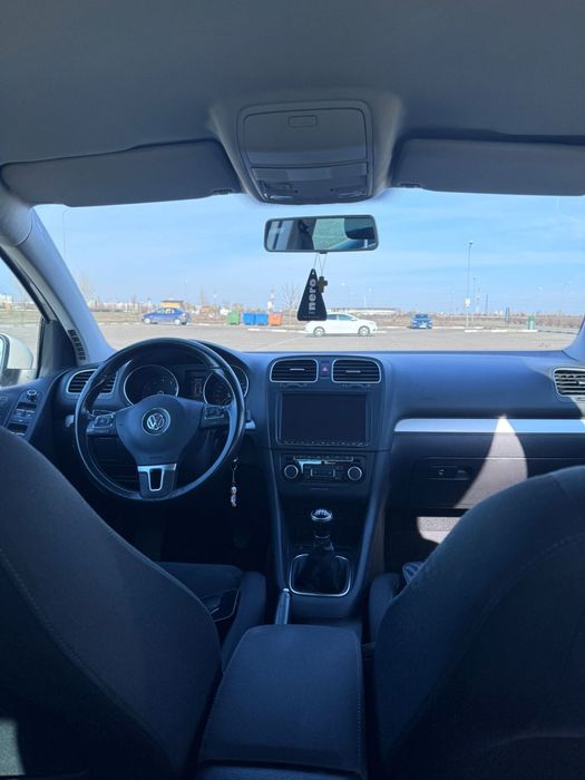 Golf 6 motor 1.4 TSI 
An fabricație 2012
Cutie viteze manuală 
Km 1830