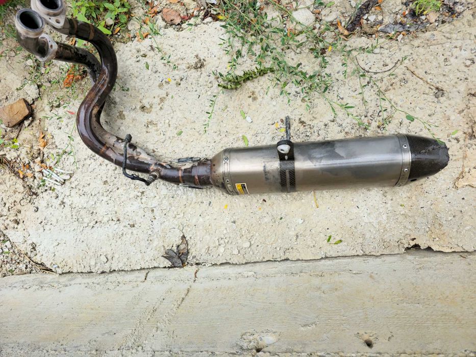 Evacuare Akrapovic sistem complet