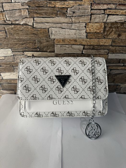 Раница  new Guess