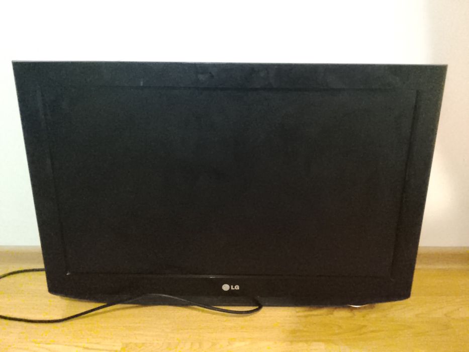 Продам телевизор