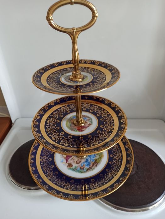 Продам конфетницу