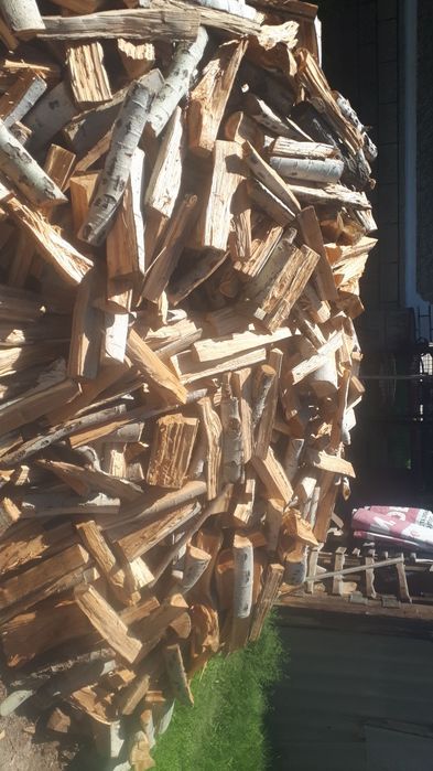 Дрова колотые ,высших сортов