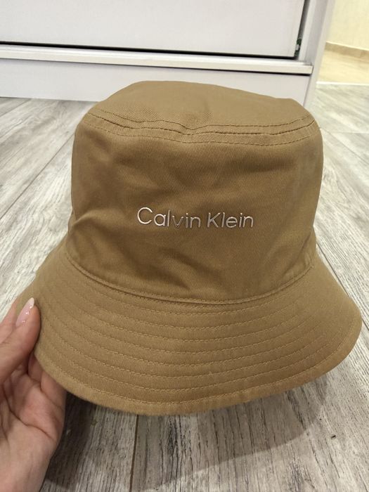 Капела Calvin Klein