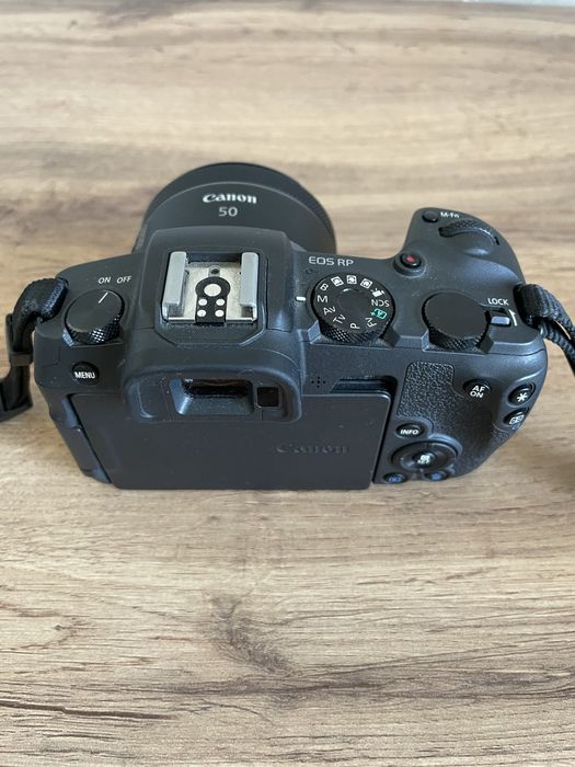 Canon RP + объектив 50mm 1.8