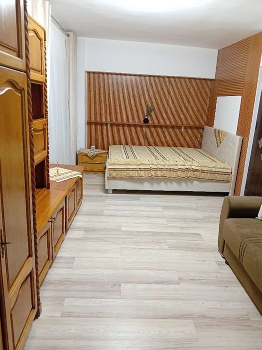 Ofer spre inchiriere garsoniera, amplasata in zona ultracentrala