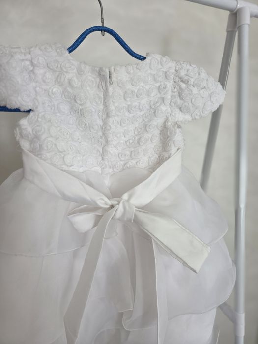 Продам национальный костюм на девочку