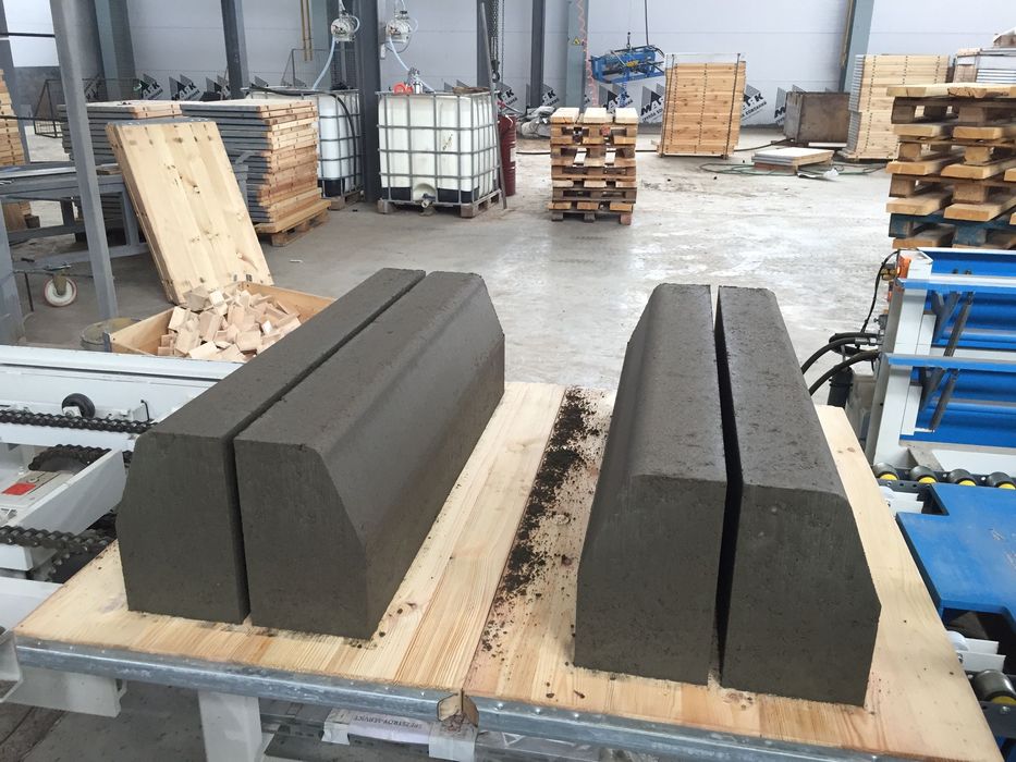 Поребрик бордюр БР