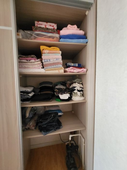 Шкаф купе с зеркалом