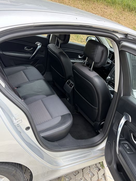 Renault Latitude 2011 2.0 diesel Euro 5