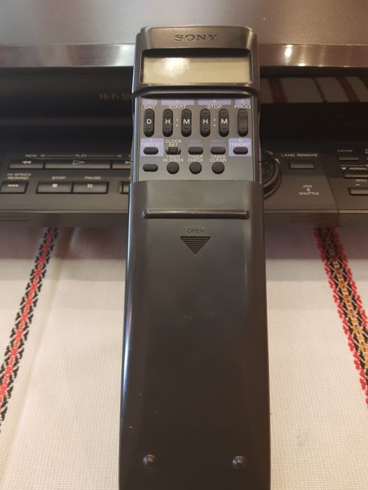 Видео SONY SLV 835 hi-fi stereo