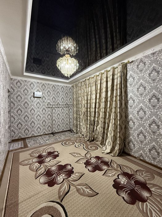 Ижарага берилади оилага 1 хона 4- етаж янги бозор