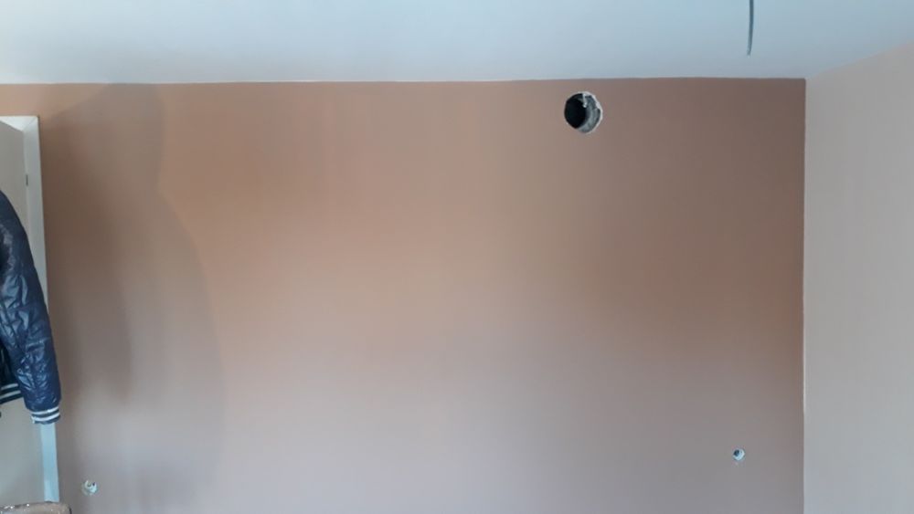 Вътрешни ремонти боядисване Шпакловки гипсокартон Плочки