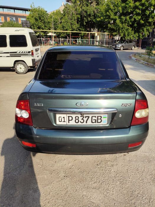 Lada Priora 2010 года