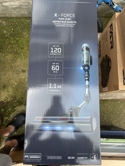 Aspirator vertical Rowenta