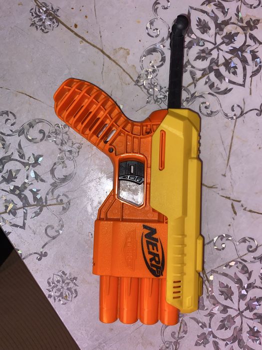 Игрушечный пистолет оригинал