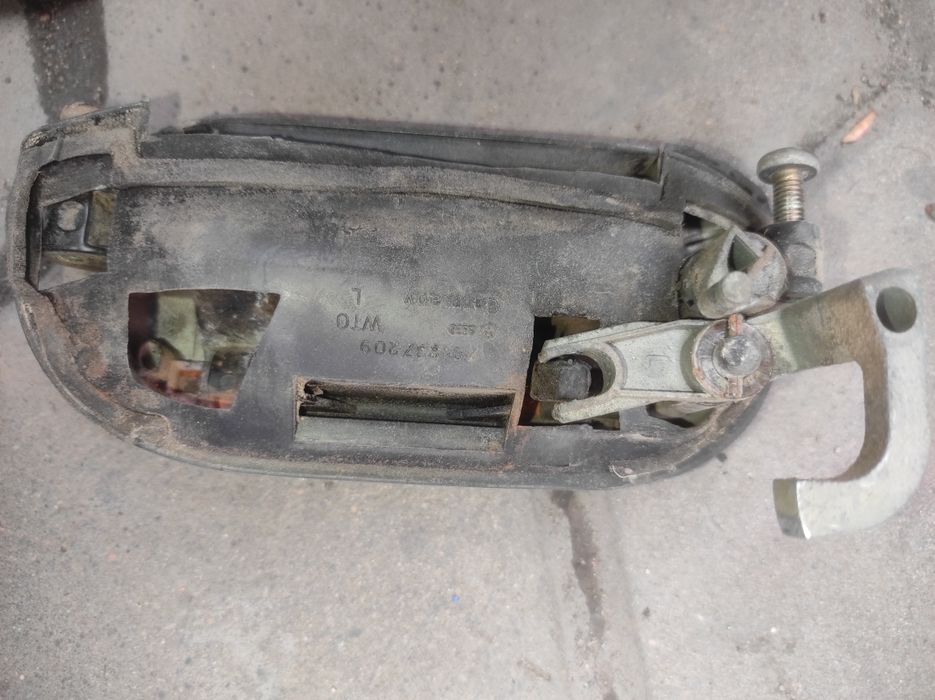 Ручна наружная Фольксваген Т4