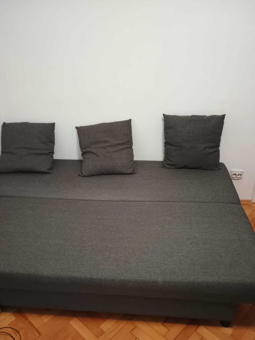 Canapea extensibilă Ikea 3 locuri