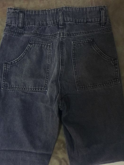 Продам джинсы  а хорошем состоянии.