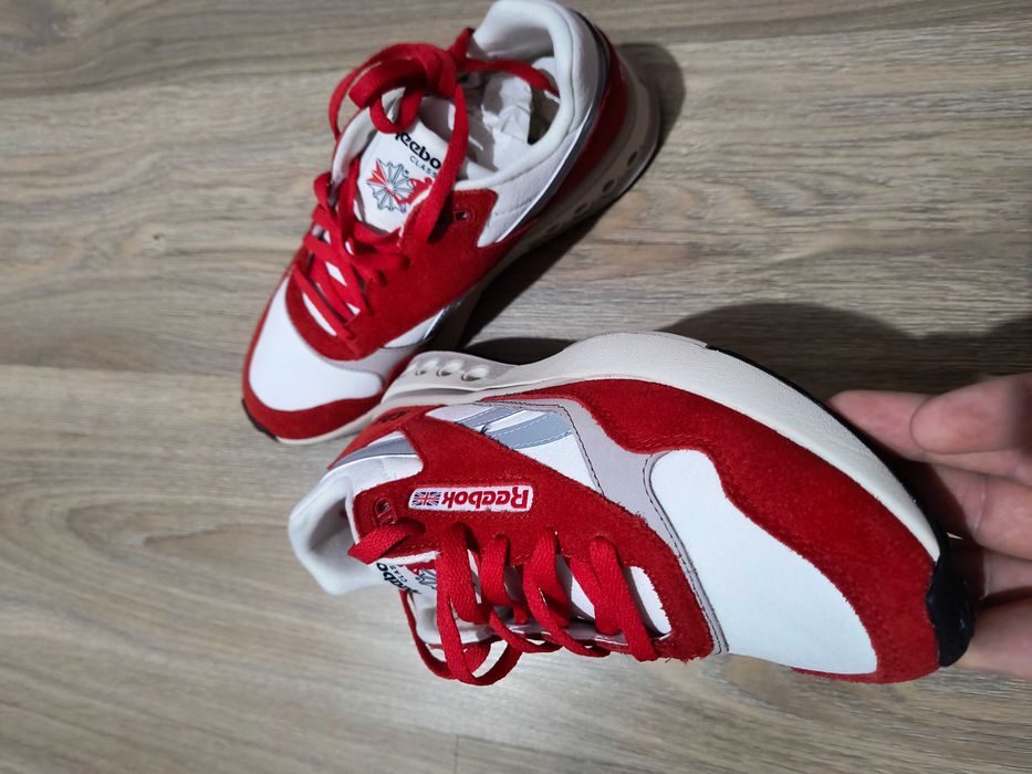 ERS World Shoes - Reebok