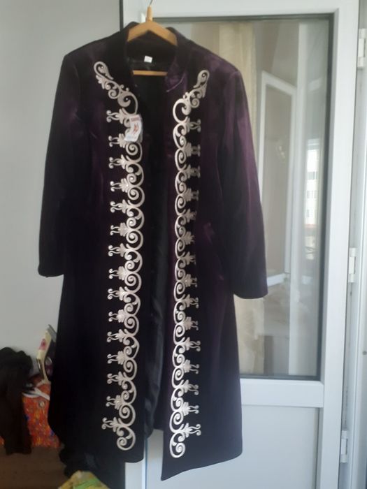 Камзол,новый,56-58 размер