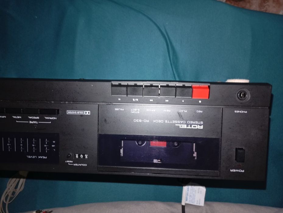 Vând deck Rotel(stereo cassette)RD830 Dolby Sistem.nou,nefolosit,