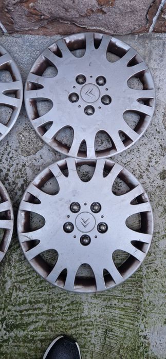 Железни джанти с тасове Ситроен и зимни гуми