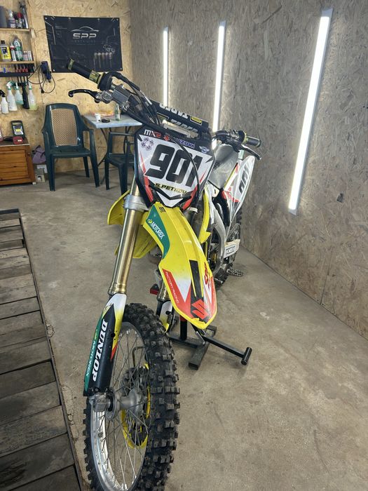 Продавам suzuki rmz250