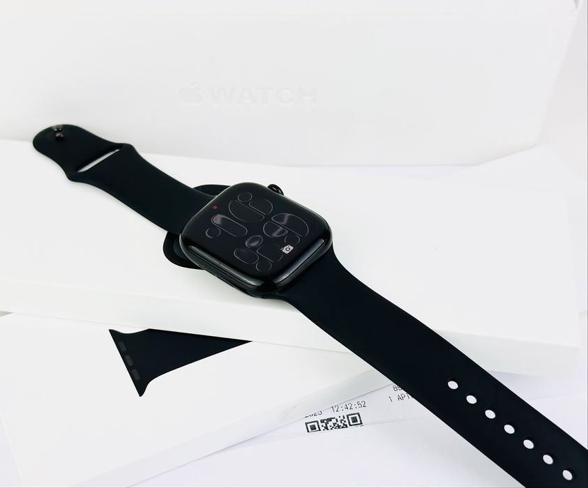 Apple Watch 10 46mm GPS Jet Black 100% Батерия! 2г. Гаранция!