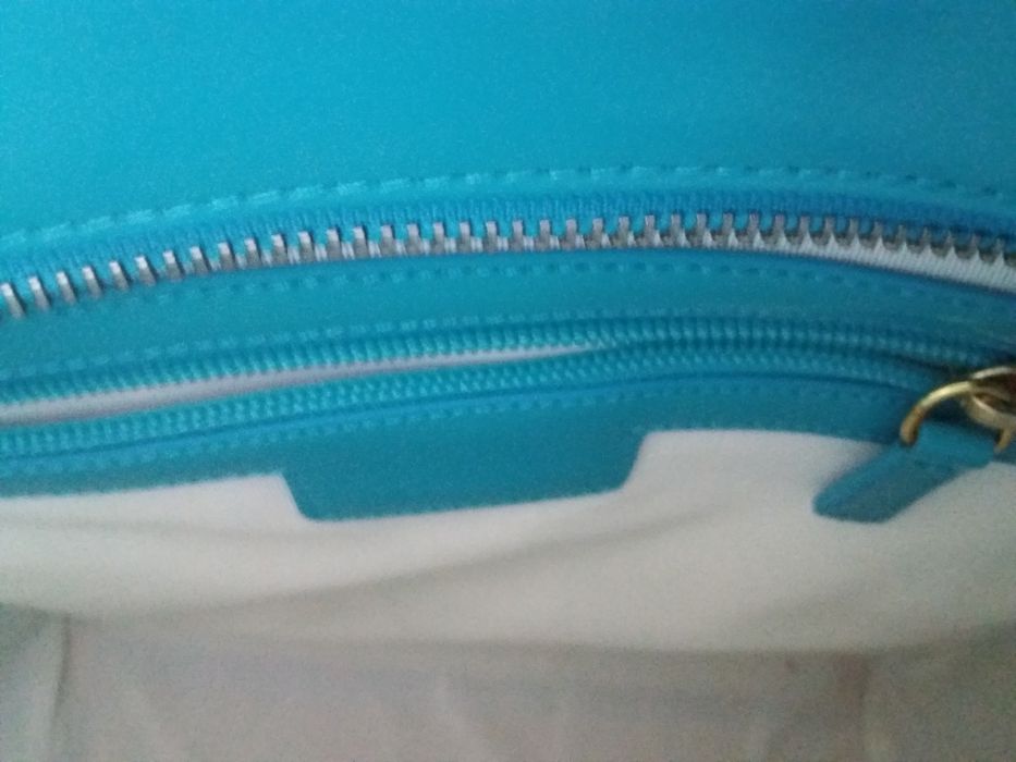 Дамска чанта естествена кожа