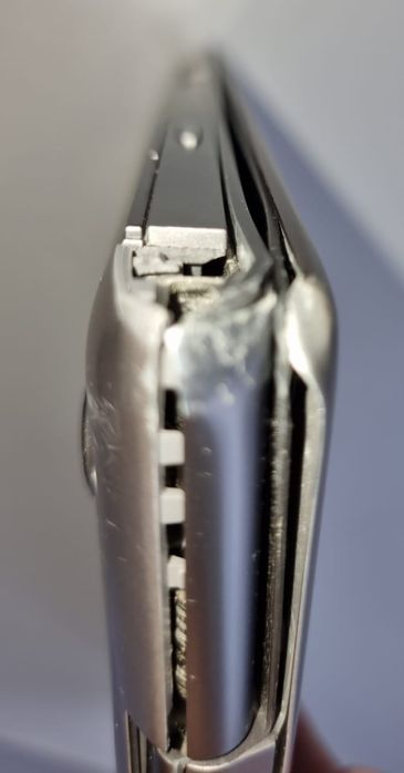 Продам ноутбук Samsung series 5 ultra.